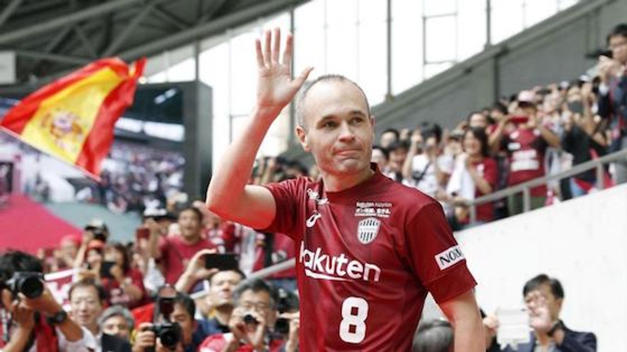 Andres Iniesta se voit déjà revenir au FC Barcelone
