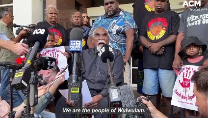 'No more guns', Warlpiri Elder Ned Jampijinpa Hargraves outside courthouse | March 11, 2022 | Katherine Times