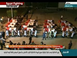 25 mayat anggota polis diberi penghormatan terakhir