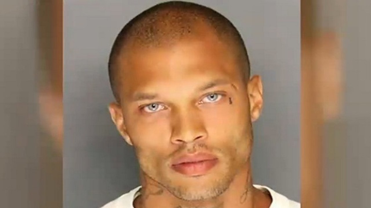 Californie : La photo du beau prisonnier Jeremy Meeks agite Facebook