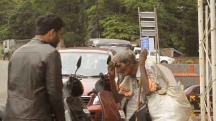 Ce magicien a réalisé un tour incroyable pour des SDF !