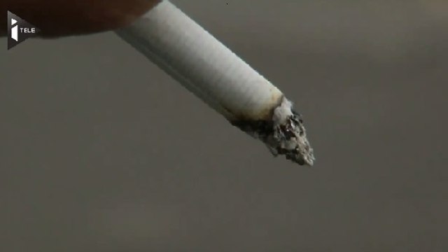 Un cigarettier condamné à payer 23 milliards d'euros à la veuve d'un fumeur décédé d'un cancer du poumon