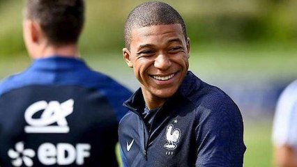 Kylian Mbappé raconte l'ambiance de folie dans le bus des champions du Monde