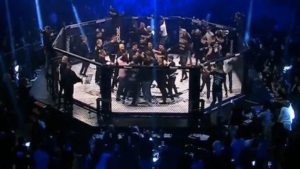 GMC : Un arbitre ne voit pas le jet de serviette, la cage est envahie !