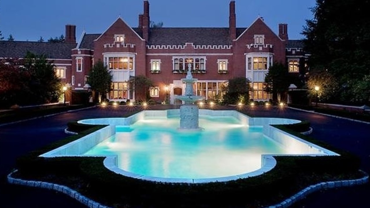 EtatsUnis La maison maudite Dunnellen Hall est à vendre Vidéo