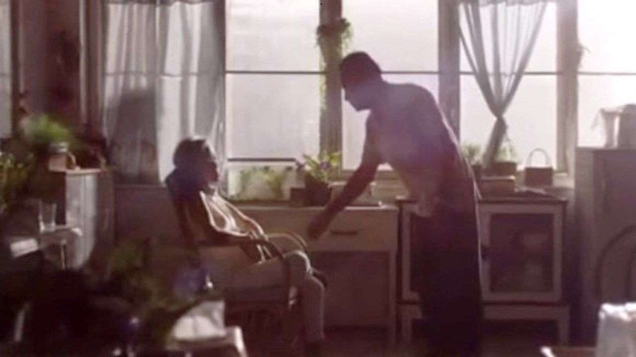 Cet homme offre la plus belle preuve d'amour à sa femme atteinte d'Alzheimer