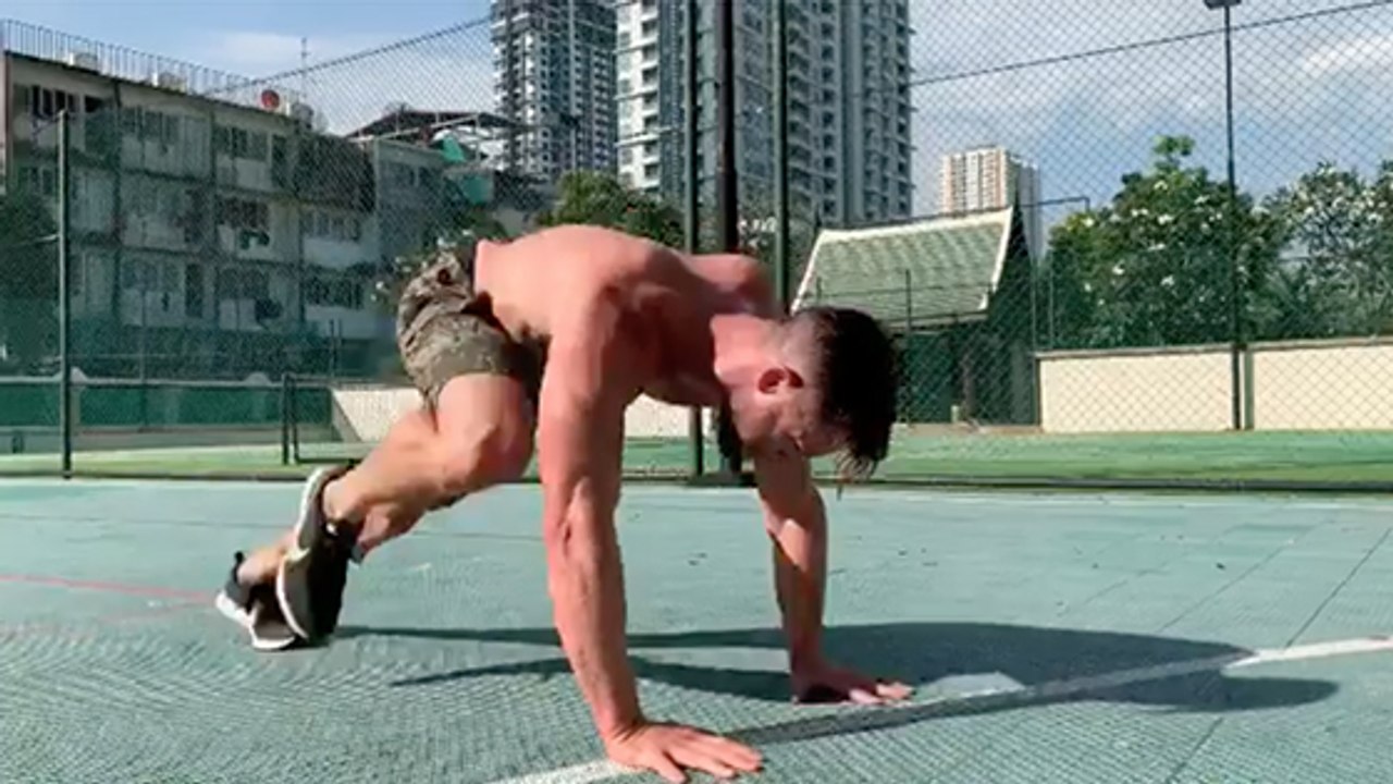 L'entraînement "bestial" de Chris Hemsworth