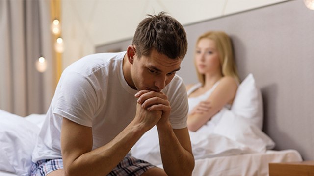 Sexo : ces exercices musculaires pour éviter l'éjaculation précoce et assurer physiquement au lit