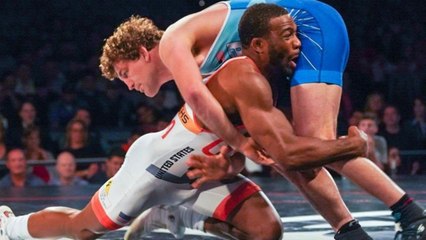 Ben Askren s'est fait rouler dessus par Jordan Burroughs, ancien champion olympique de lutte