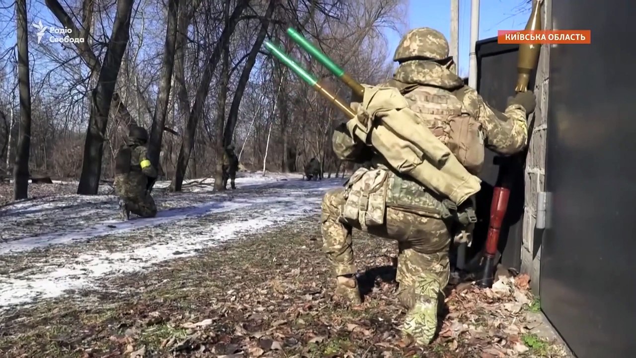  Ukraine War - Combat Footage From Kyiv Area Gives Closer Look At Armament Of Ukrainian AT Squads