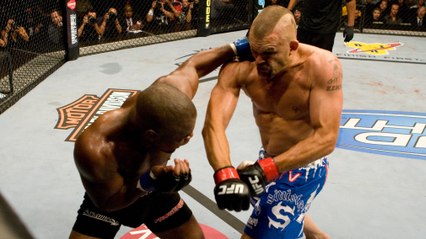 UFC Flashback : Rashad Evans met définitivement fin à la carrière de Chuck Liddell avec un KO monumental