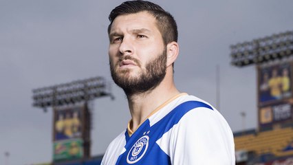 Cette sportive française "foudroyée" par la beauté d'André-Pierre Gignac