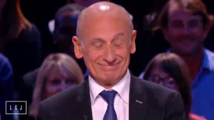 Le Grand Journal : Jean-Michel Apathie se fait draguer par Valérie Pécresse