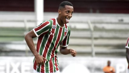 Une nouvelle pépite brésilienne cartonne avec un triplé en 30 minutes ! (VIDEO)