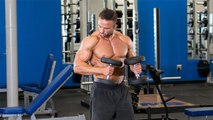Ce finisher va atomiser vos biceps, vos triceps et vos avant-bras en même temps
