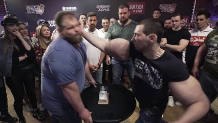 Vasili Kamotski, professionnel de championnats de claques, met KO un mec chargé au synthol (VIDEO)