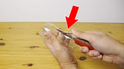 Découvrez l'astuce pour fabriquer une cuillère à partir d'une bouteille en plastique