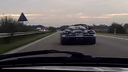 Impressionnante course entre une Ford GT et une Koenigsegg CCXR