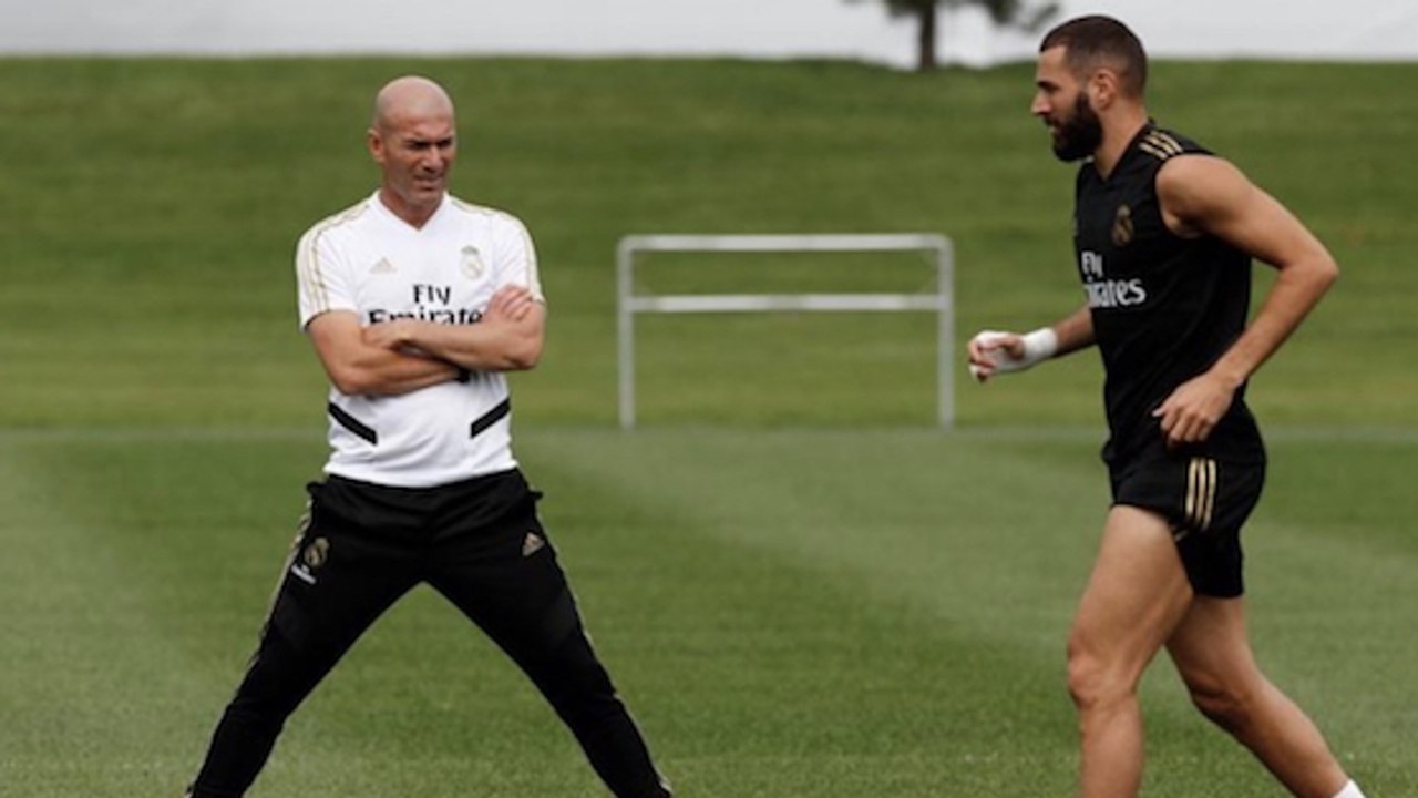 La réponse de Benzema quand Booba lui demande de mettre un petit pont à Zidane !
