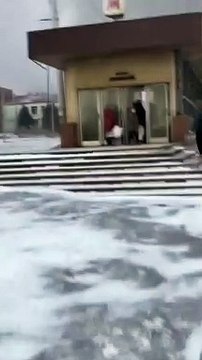 DOCUMENT RTL - Selon Alina, trois explosions ont retenti à Dnipro