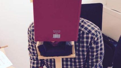 Le Bon Coin : une annonce pour vendre un repose tête de bureau