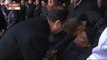 La mère de la policière assassinée à Montrouge en pleurs devant François Hollande