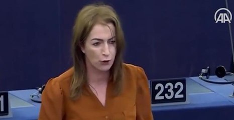 İrlandalı vekilden Avrupa Parlamentosu'na ırkçılık dersi: Ukrayna ve Afganistan'a çifte standart uyguluyorsunuz