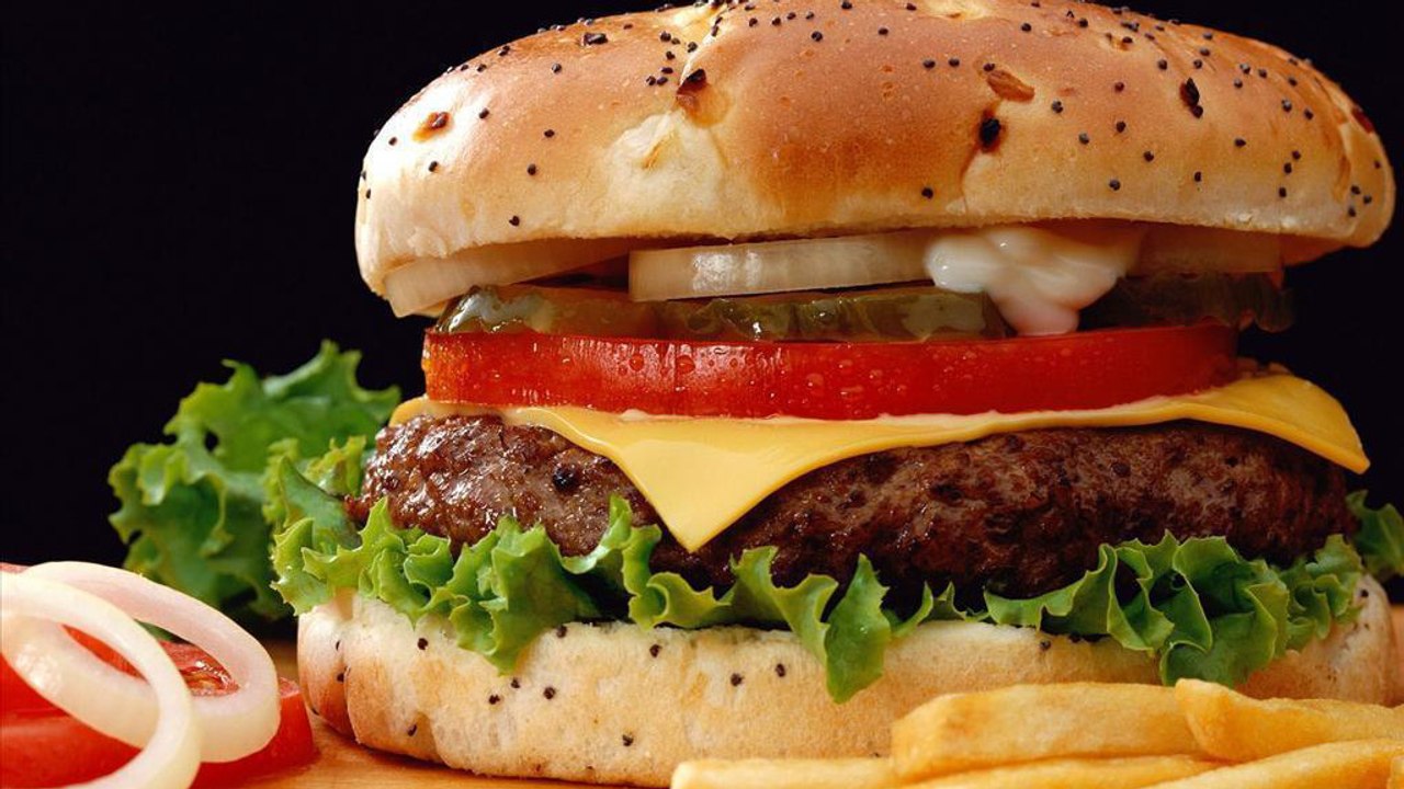 Le burger - frites, le repas parfait après le sport ?