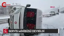 Servis minibüsü devrildi: 3 kadın işçi yaralandı