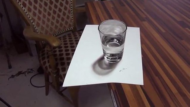 L'illusion d'optique de ce verre va vous bluffer