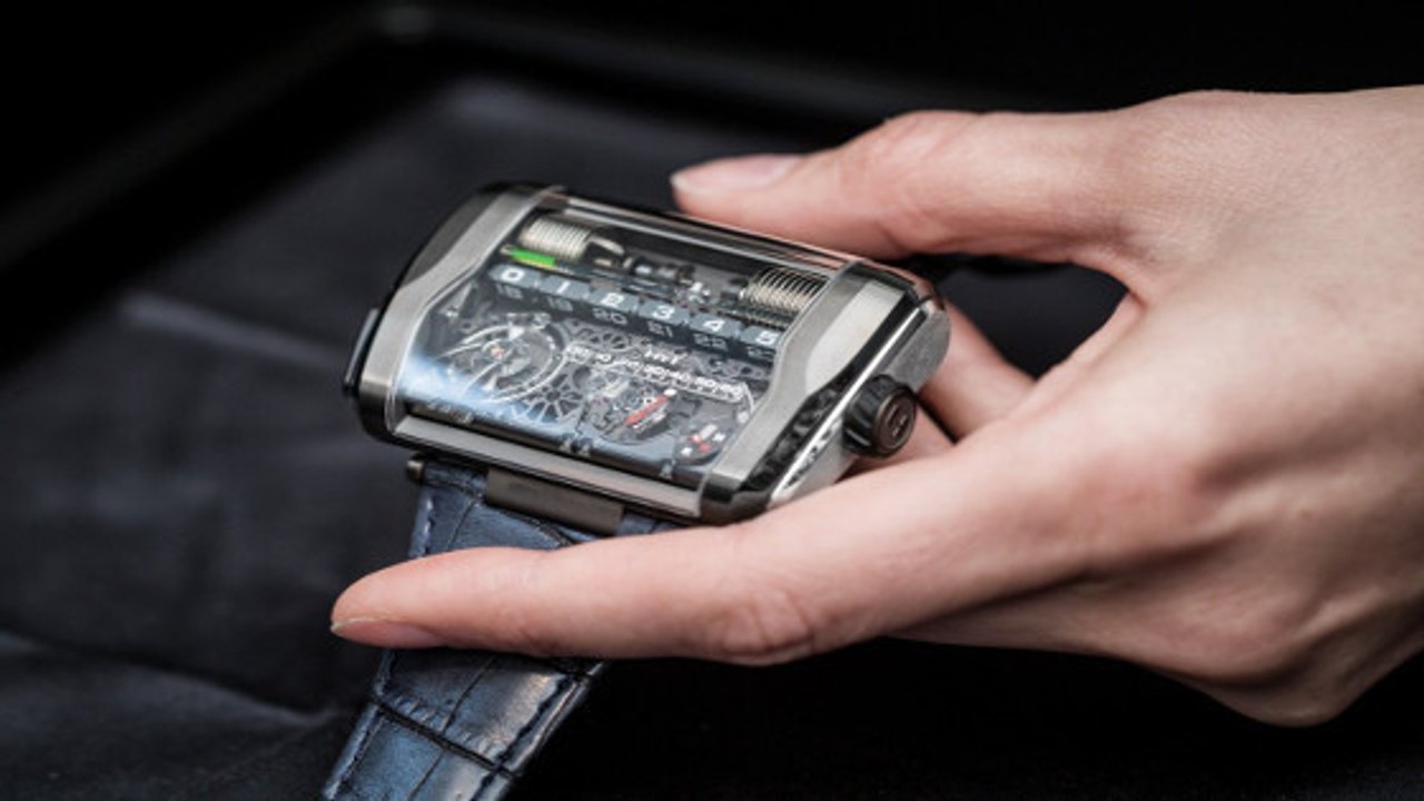 Apple Watch : l'horlogerie suisse veut faire concurrence à la montre connectée d'Apple