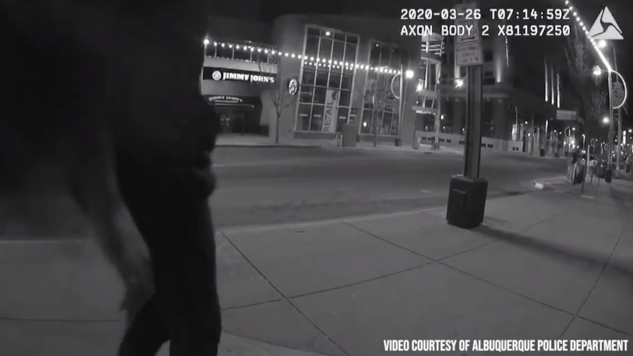 UFC : arrêté pour ivresse au volant, Jon Jones rate complètement les tests de sobriété (VIDEO)