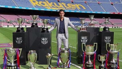 FC Barcelone : Les internautes ridiculisent le montage raté pour les adieux de Luis Suarez (PHOTO)