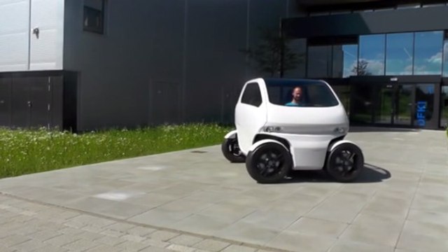 EO 2 Car : la citadine électrique capable d'adapter sa forme en fonction des obstacles