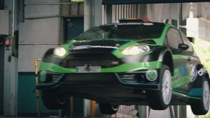 Prenez une leçon de pilotage à bord de cette Ford Fiesta ecoboost