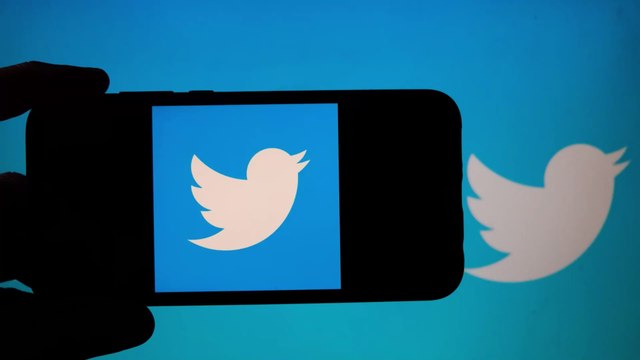 Football : un extrémiste accuse Karim Benzema et se fait détruire par Twitter