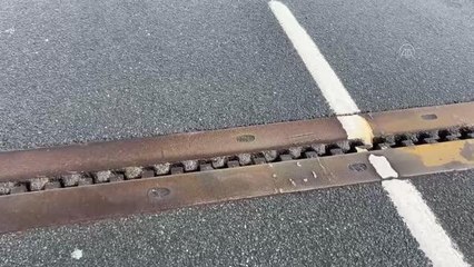 Atatürk Köprüsü, bağlantı noktasının açılması nedeniyle trafiğe kapatıldı