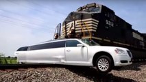 Un train percute une limousine restée bloquée sur une voie de chemin de fer