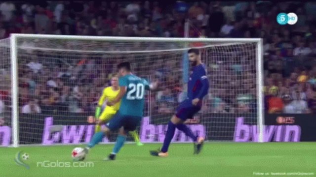 Un but inscrit à la Olive et Tom d'un retourné acrobatique par un joueur en D2 grecque