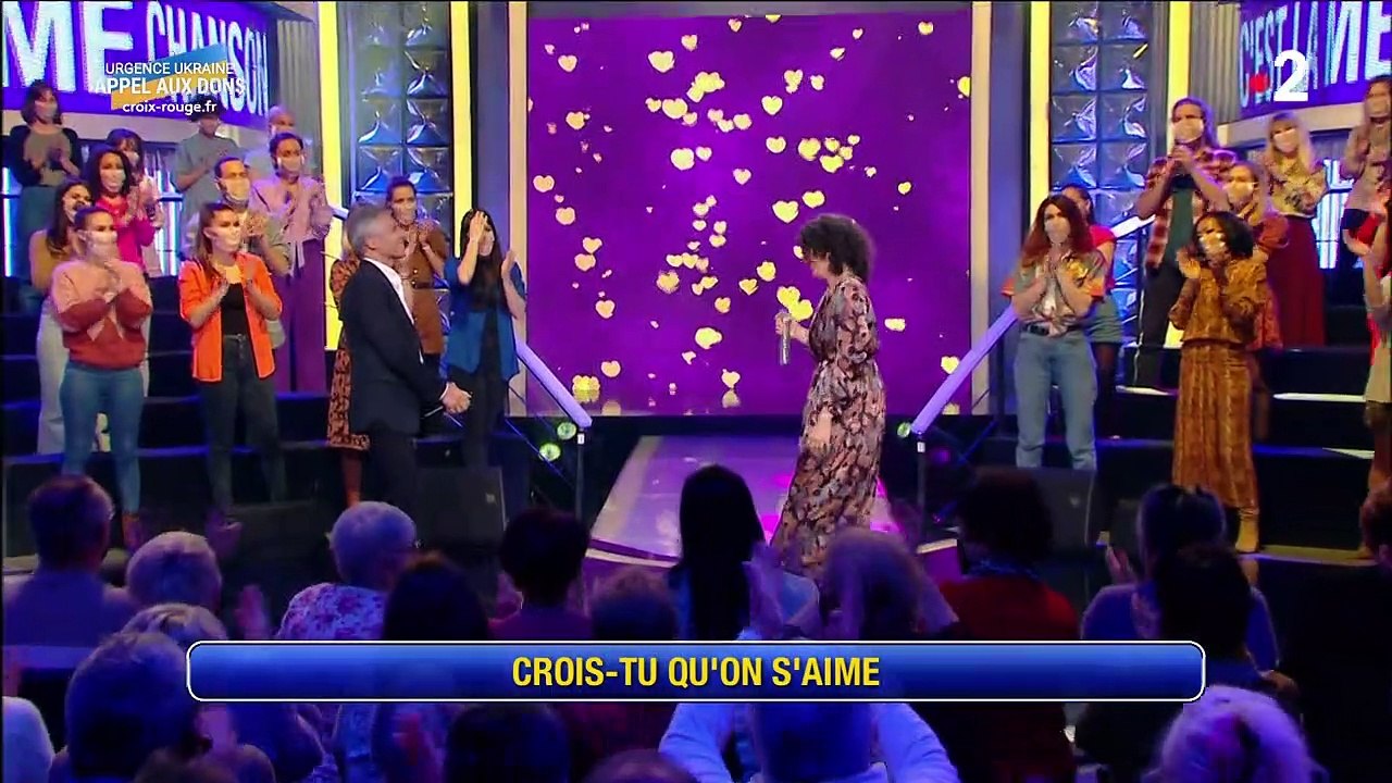 Une candidate fond en larmes dans "N'oubliez pas les paroles" en évoquant son mari malade - France 2