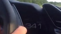 Il atteint les 341 km/h sur l'autoroute au volant de sa Ferrari 488 GTB
