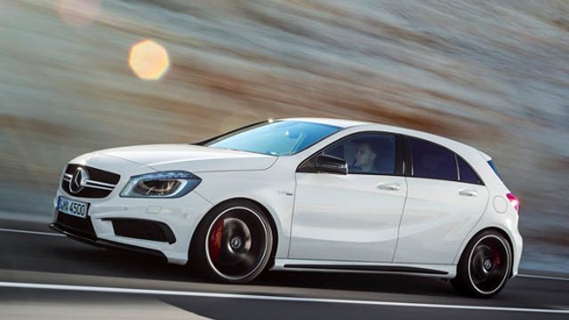Mercedes A 45 AMG - Prix, fiche technique : L'essai en vidéo d'une compacte explosive