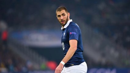 Karim Benzema : pourquoi joue-t-il avec un bandage à la main depuis 2019 ?