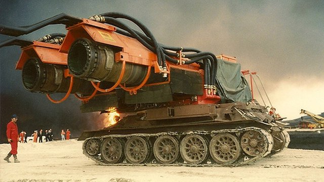 Big Wind : Le camion de pompier le plus puissant du monde alimenté par un moteur d'avion de chasse