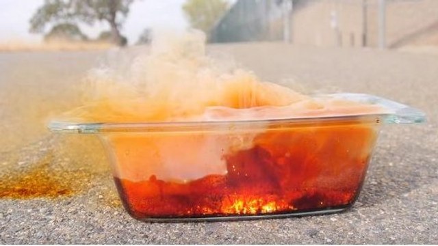 Il plonge son iPhone 6S dans du brome, une solution chimique hautement dangereuse