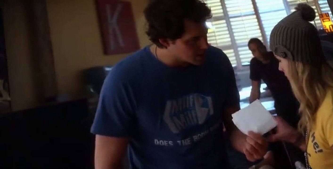 Life Unexpected S01 E08