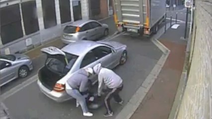 France : Un passant déjoue un kidnapping en plein jour