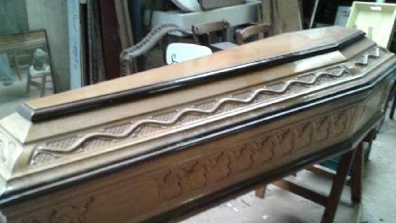 Le Bon Coin : il vend une "table basse en bois" à double usage