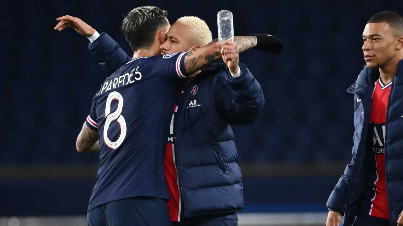 PSG : Pourquoi Ronaldinho énerve le Barça ?