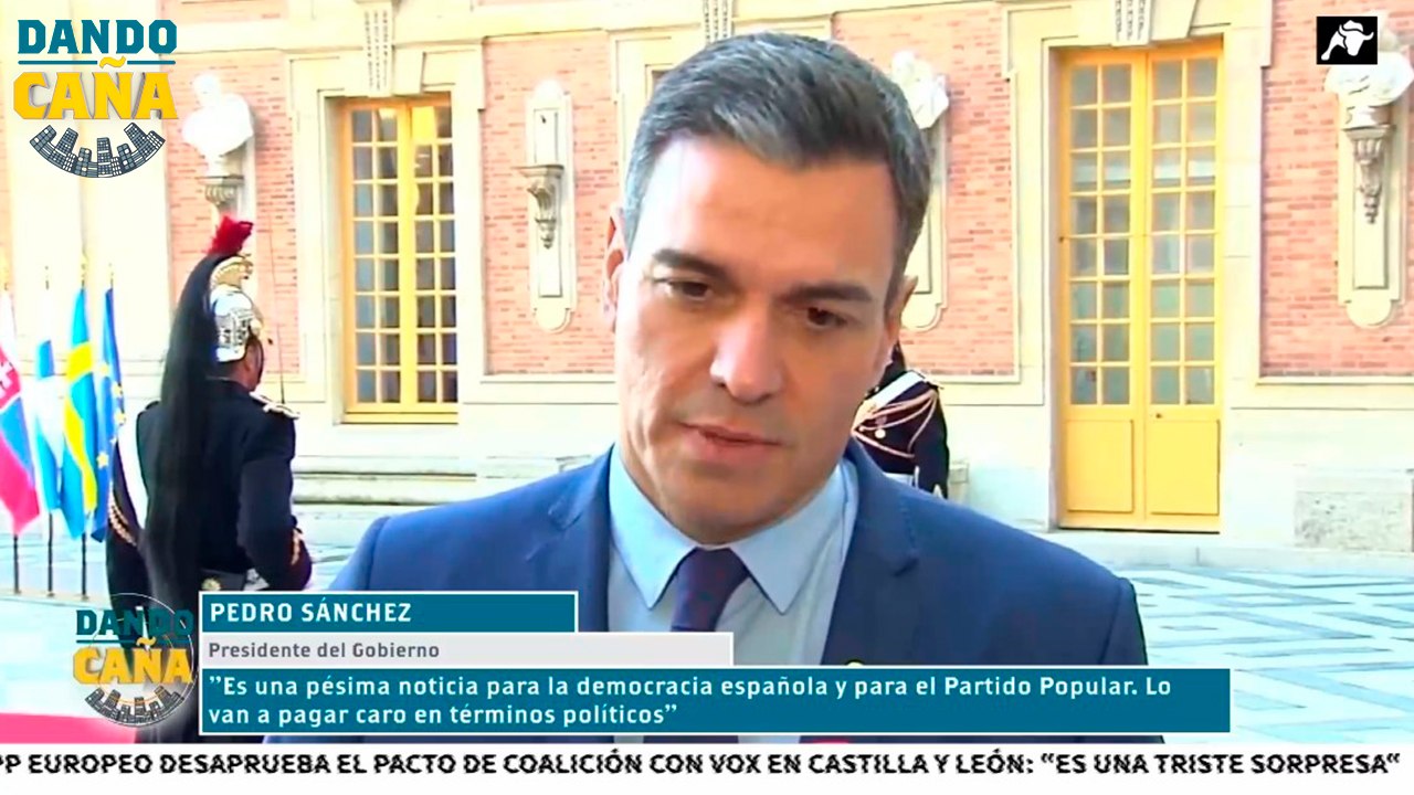 Todos contra VOX: la izquierda salta en tromba tras conocerse que formarán parte del Gobierno en Castilla y León